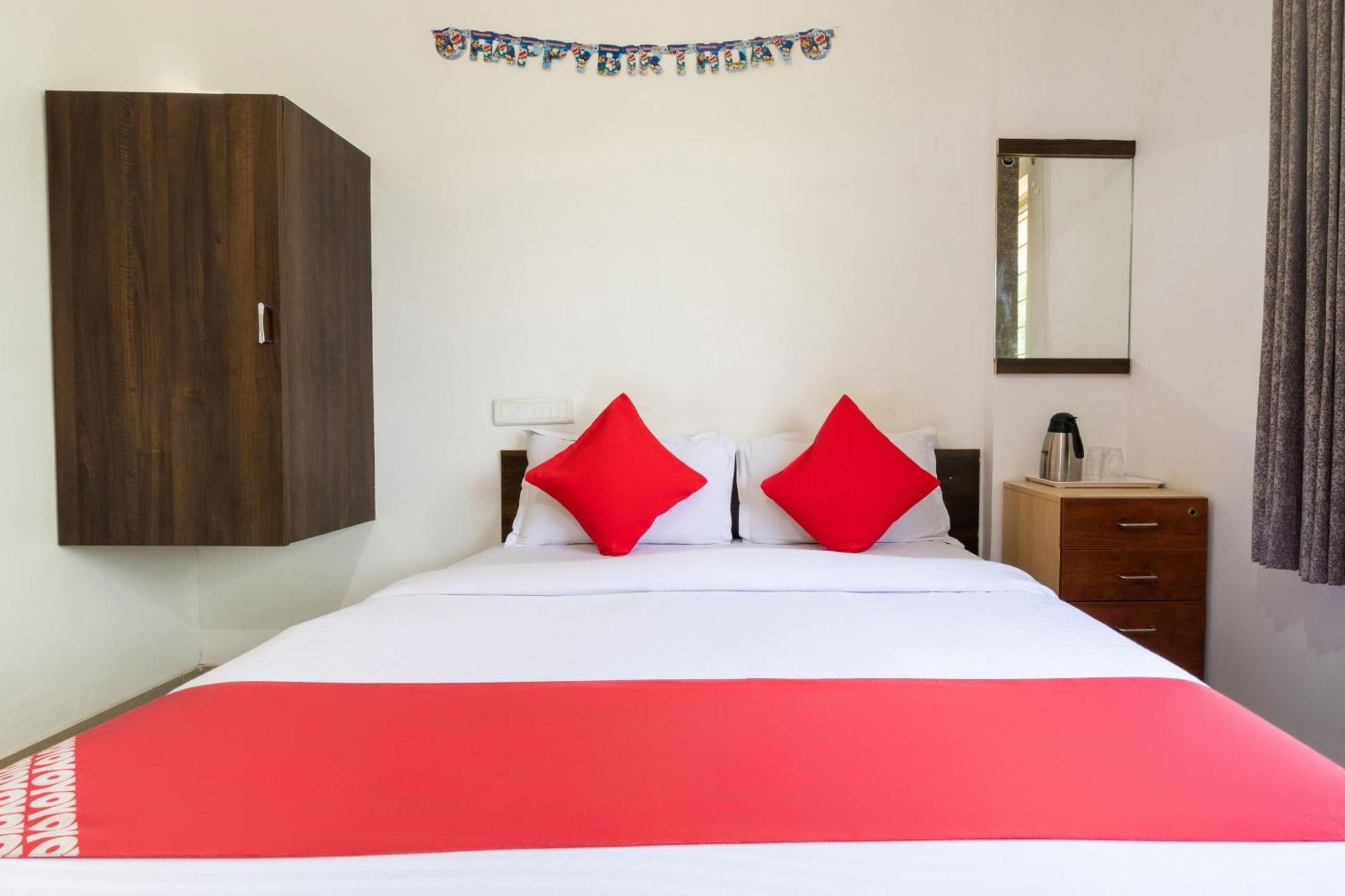 Oyo Splenor Inn Kammasandra Extérieur photo
